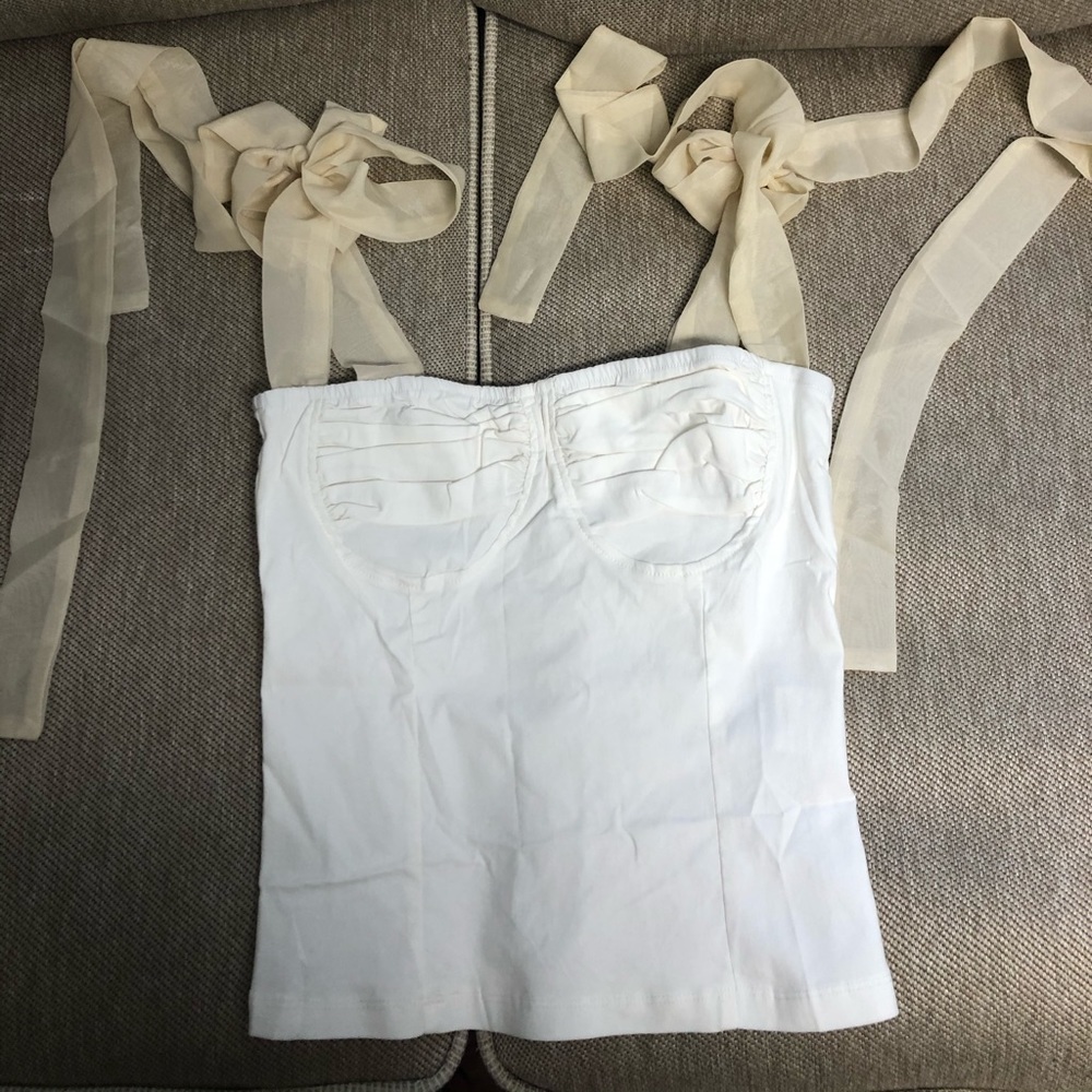 Simple White Tie French Top